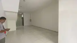 Ruko Plaza 5 Pondok Indah Jakarta Selatan 4 Lantai Strategis