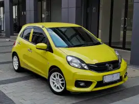 Honda Brio E matik 2018, warna Lime/lemon