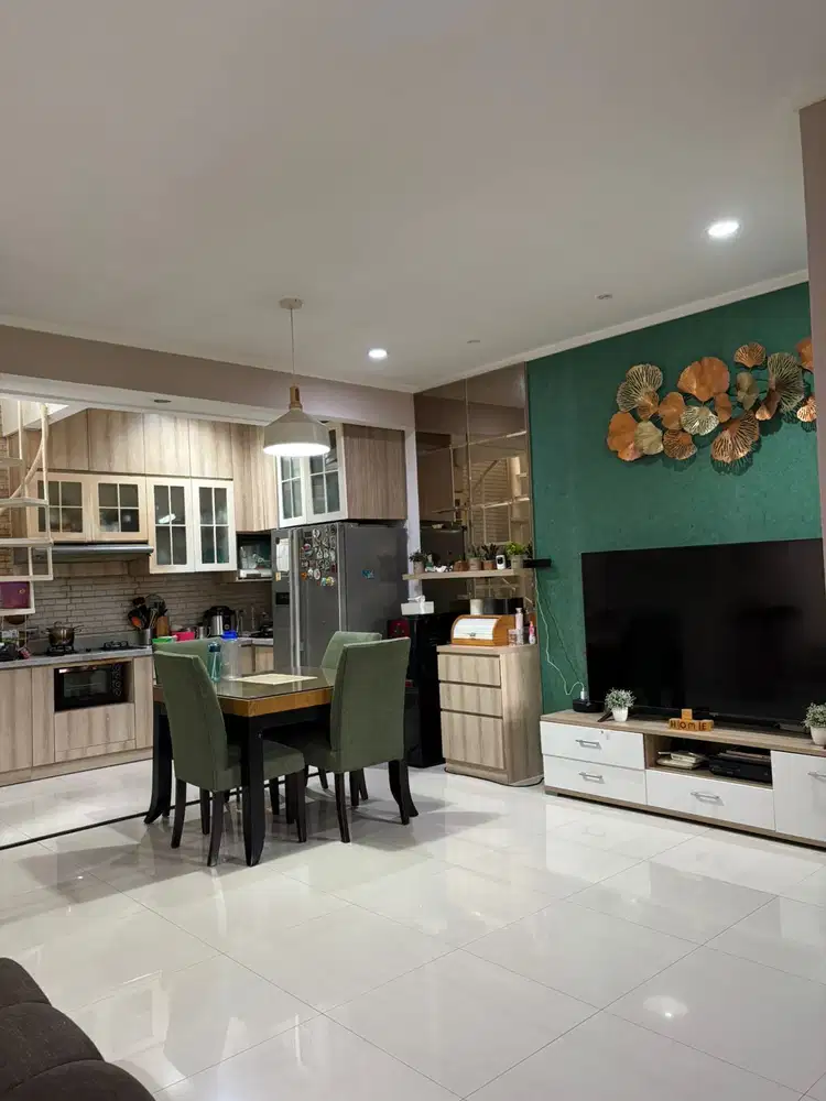 Rumah Modern Minimalis Siap Huni di Kebayoran Residence