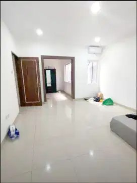 Sewa Rumah Di Puri Mansion Dalam Komplek Kembangan Jakbar