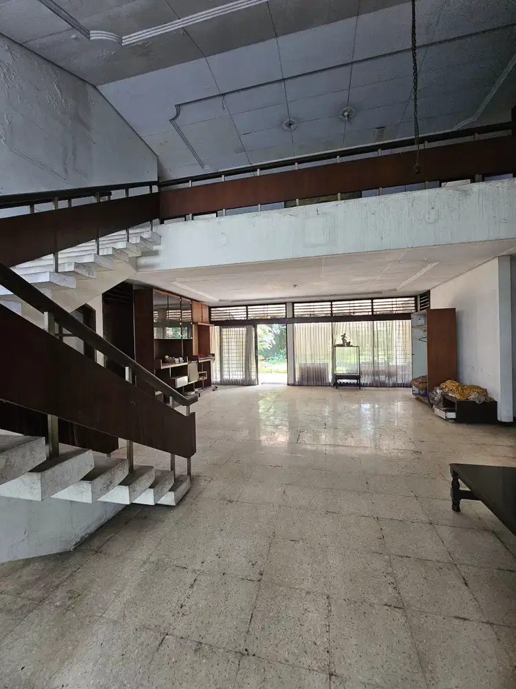 *UPDATE TURUN HARGA*  DIJUAL MURAH RUMAH TUA HITUNG TANAH (Posisi Hook