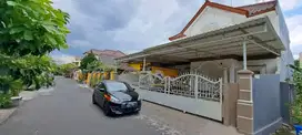 Rumah mewah di Crystal Regency Mataram
