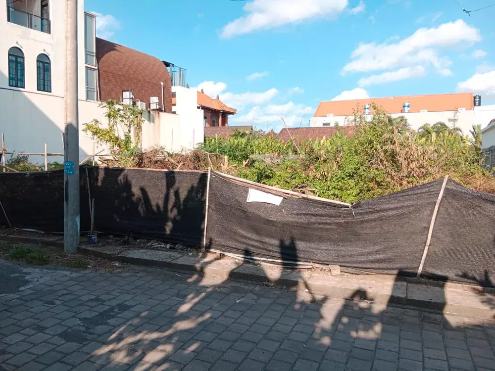 Tanah Dijual di Lingkungan Villa