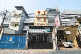 Sewa Tempat Kost Strategis - Maminosh - Dekat Mabes & RS Husada