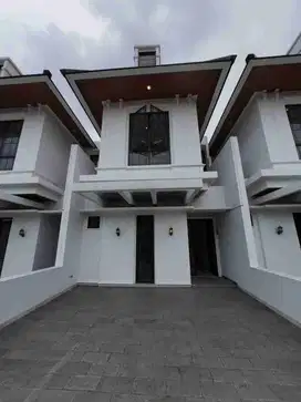 TOWNHOUSE EXCLUSIVE SIAP HUNI DI KODAU BEKASI