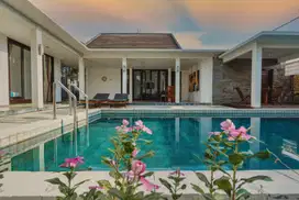 Villa di Batu Layar dekat Senggigi