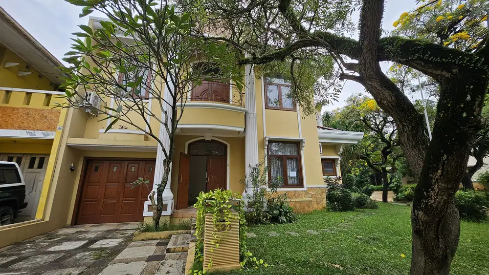 Rumah disewakan di Taman Giri Loka BSD