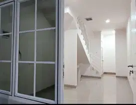 Rumah baru 2Lt dijual murah Deket perkantoran Kemayoran Jakarta pusat
