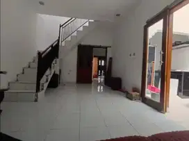 Dijual cepat rumah minimalis 2½ lantai bagus di Bumi Harapan Bandung