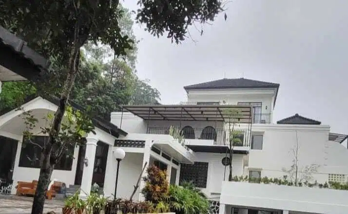 Dijual Hotel Mewah 3 Langai View Citylight Strategis Di Daerah Dago