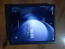 Samsung z fold 5