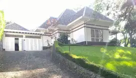 Rumah Siap Huni di Mainroad Cipaganti Bandung