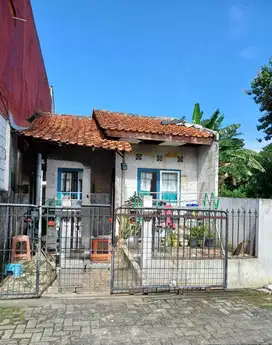 Rumah Murah jual tanahnya saja SHM dalam Perumahan di Pondok Aren 052