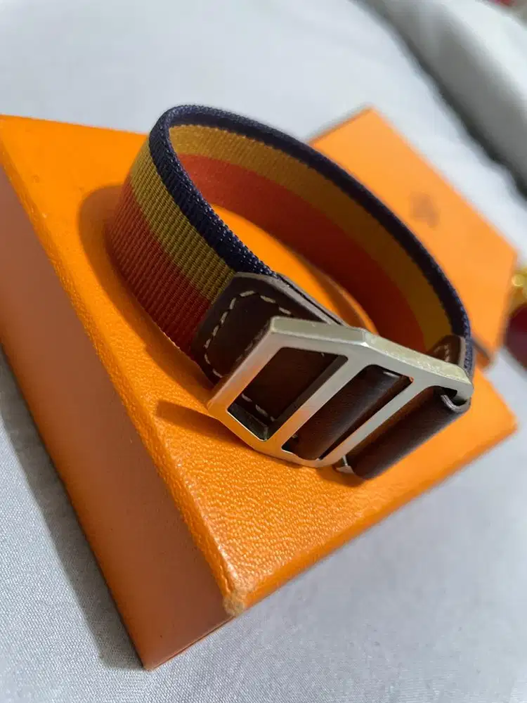 Hermes collar bracelet