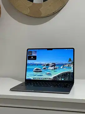 MacBook Air 2024 M3 13 inch 8/256
