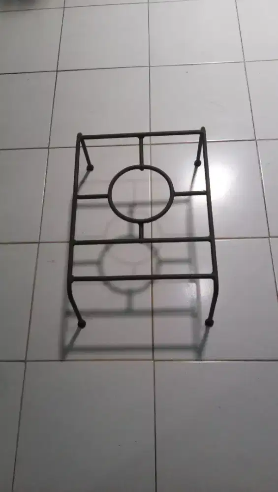 Tatakan kompor besi bulat