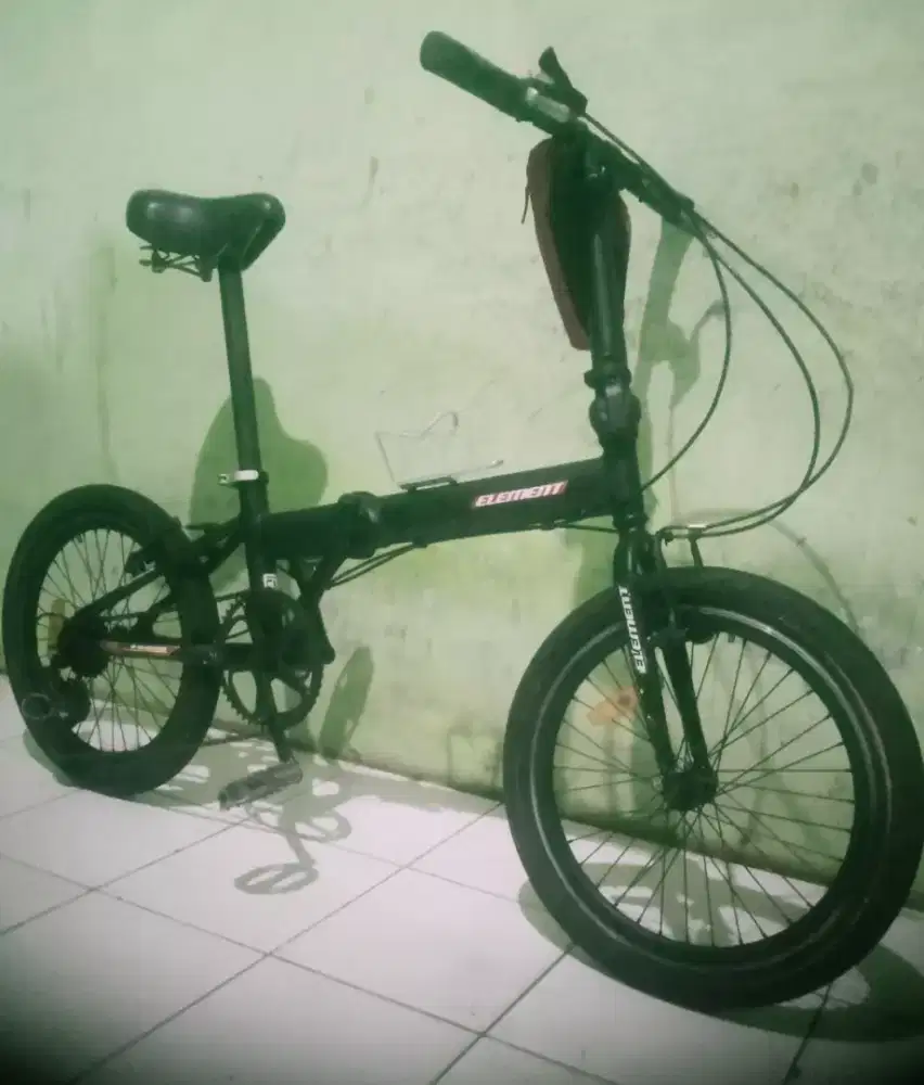 Sepeda lipat element cobra alloy UK 20