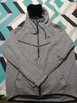 Jaket Nike tech sz L