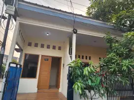 Dikontrakan Petakan