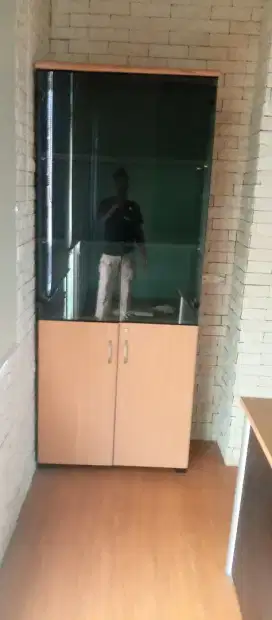 Lemari Rak Buku kantor