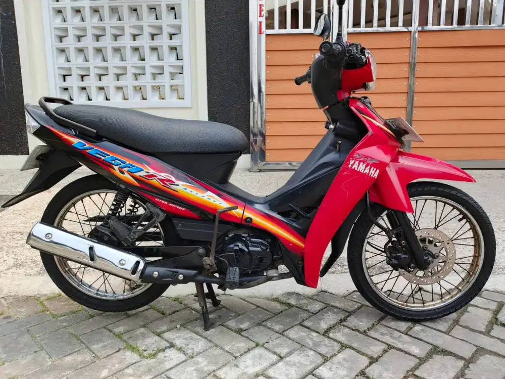 Yamaha Vega R New Red Orisinil