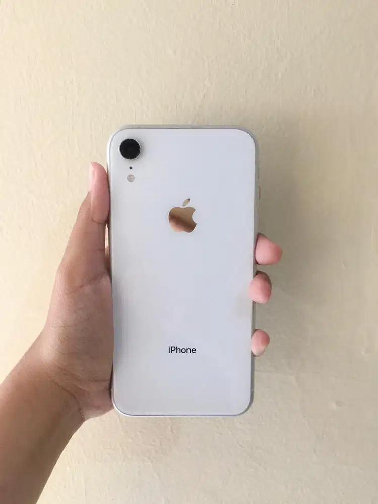 iphone xr 64Gb inter
