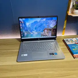 Di jual laptop hp 14s ram 8gb