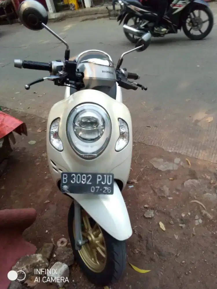 Honda Scoopy BU. 13jt