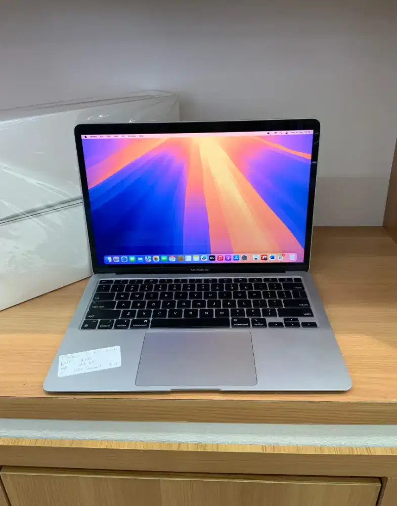 Macbook air m1 8gb 256gb full set x ibox