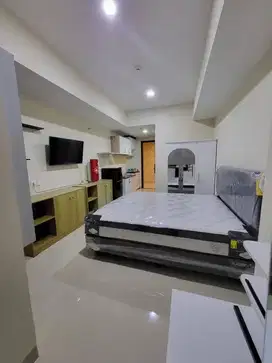 DISEWAKAN APARTEMEN GRAND DHARMAHUSADA LAGOON LANTAI 32 - FULL FURNISH