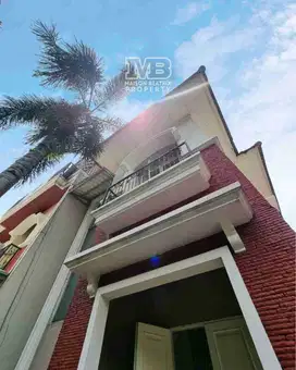 Dijual Cepat Rumah di Cluster Crystal Dkt Mal SMS,RS,Hypermart di Gading Serpong