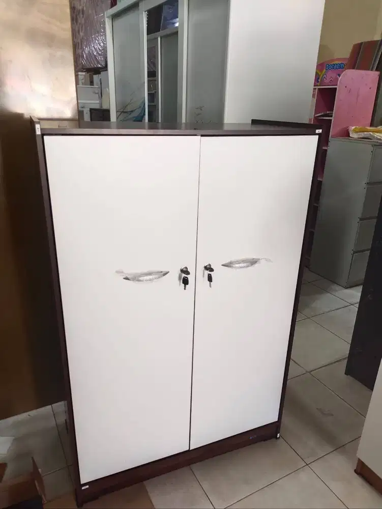 LEMARI BAJU ANAK 2 PINTU