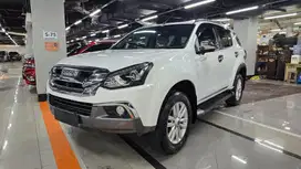 Isuzu MU-X Premier 2019