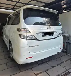 Toyota Vellfire 2011 Bensin