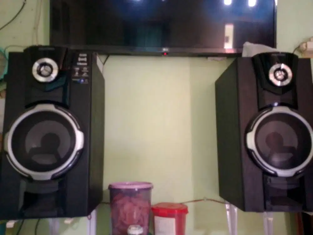 Polytron bluetooth speaker aktif karoeke 8 inc PAS BF 12