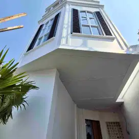 Dijual Rumah Bagus Kemang Timur