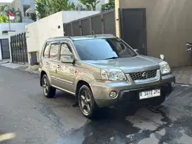 Nissan Xtrail ST 2004 AT siap pakai aja kok
