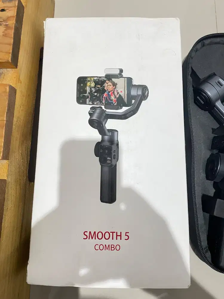 Gimbal Zhiyun Tech Smooth 5 combo kit - 3 axis gimbal, masih garansi