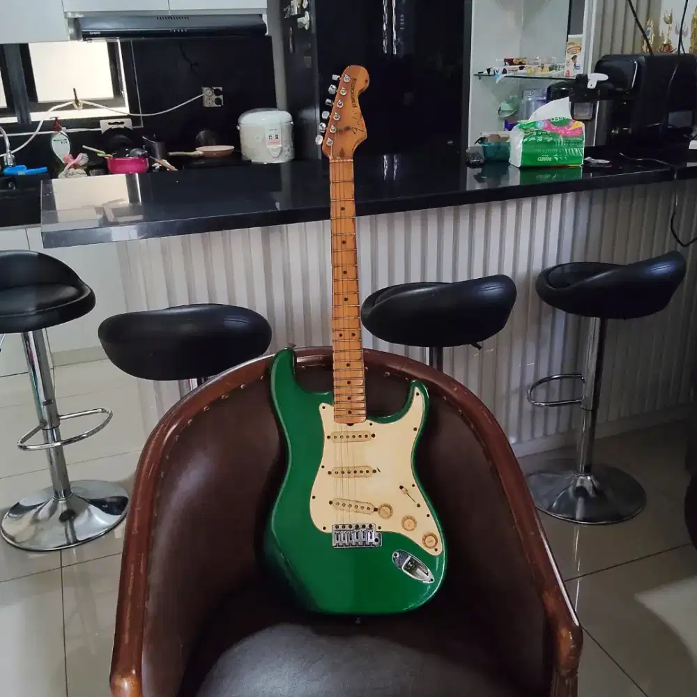 Gitar fender USA smith strat 1982 Full Original