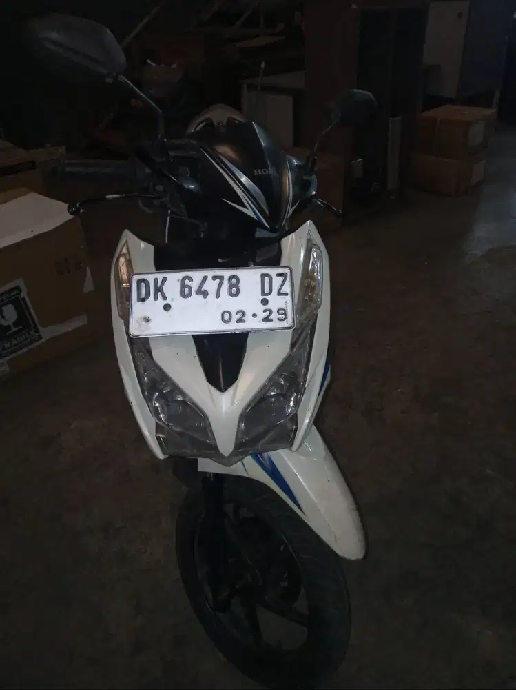 DIJUAL MOTOR VARIO TECHNO 125 THN 2014