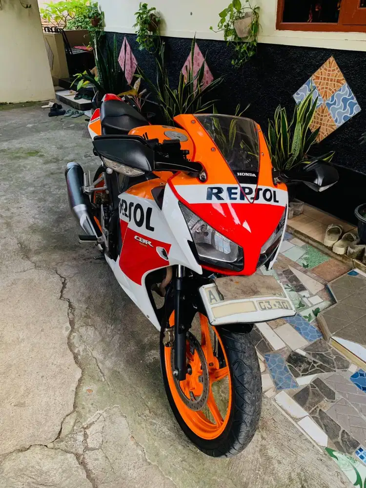 CBR 150r 2025 - KM Rendah