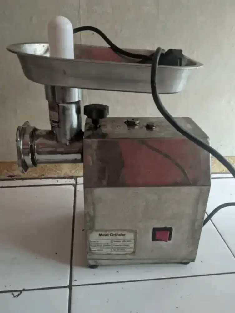 Meat grinder/penggiling bakso dll
