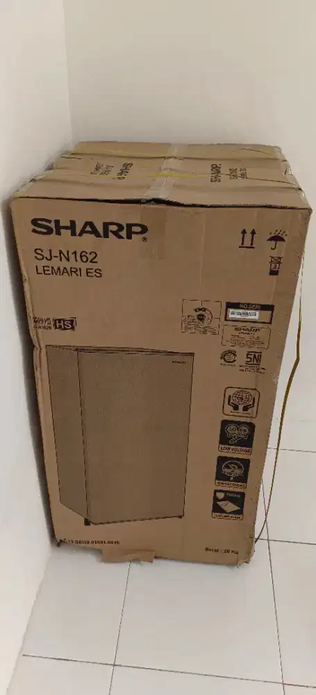 KULKAS SHARP BARU