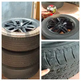 Jual Velg dan ban ex fortuner vrz 2029 hitam