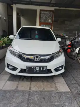 Jual Honda Brio matic 2021 sangat mulus, Km rendah, pemakai
