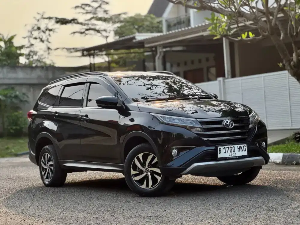 Toyota Rush G 1.5 AT 2023 Hitam SIAP PAKAI