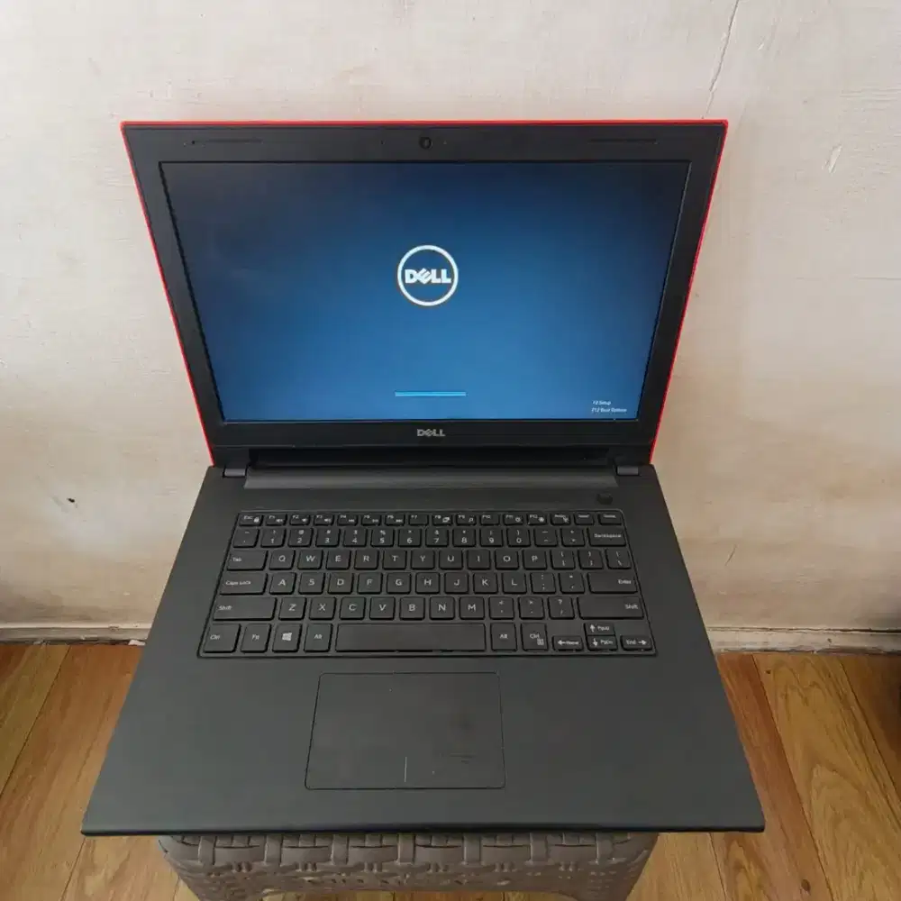 JUAL LAPTOP DELL INSPIRON 14 INTEL CORE i3-4005U RAM4GB,SSD128GB