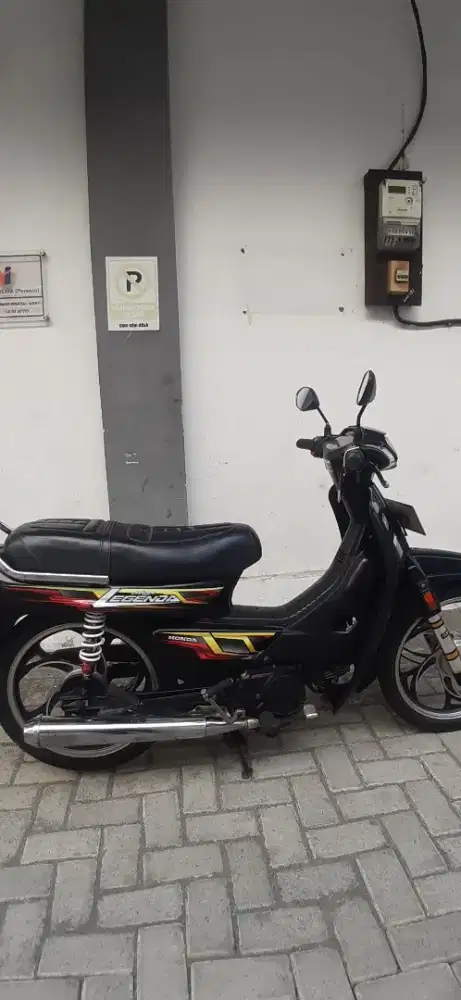 Astrea LEGENDA tahun 2002