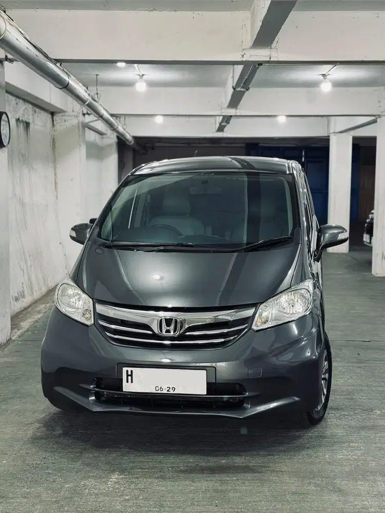 HONDA FREED PSD 2012