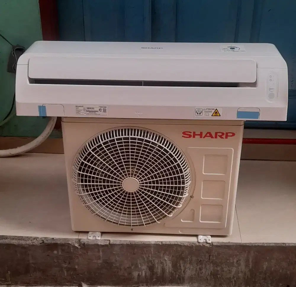 Jual ac sharp BEY1/2 pk R32 terbaru 5 bln pakek mulus ori ful